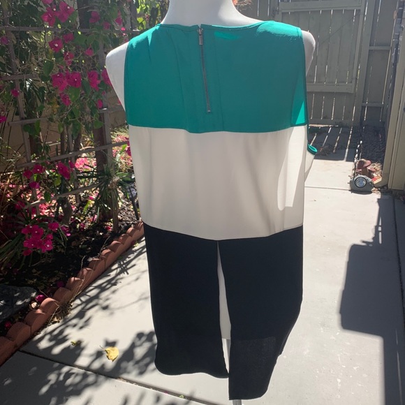 BCBG tank - Picture 3 of 7